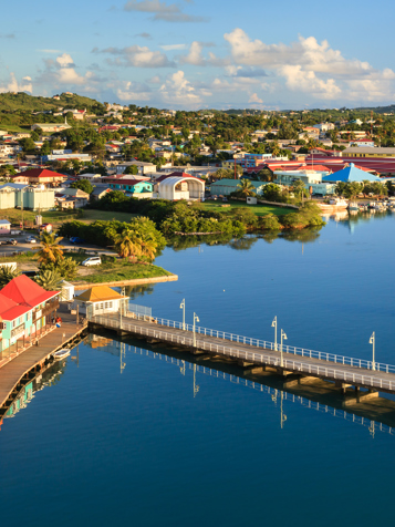 I fortsætter til St. Johns på Antigua