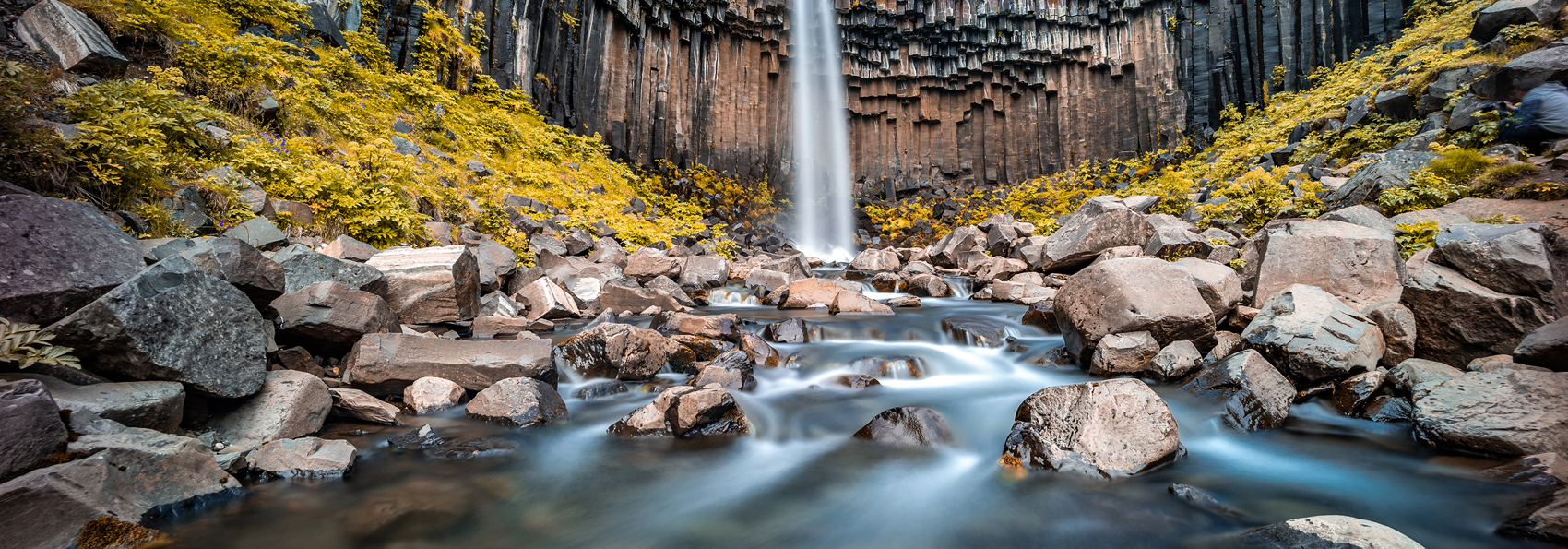 svartifoss_vandfald_01