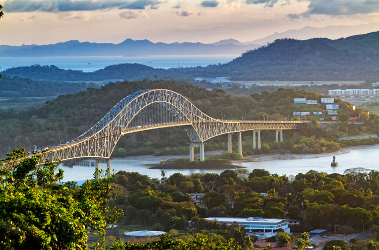 Puente De Las Americas