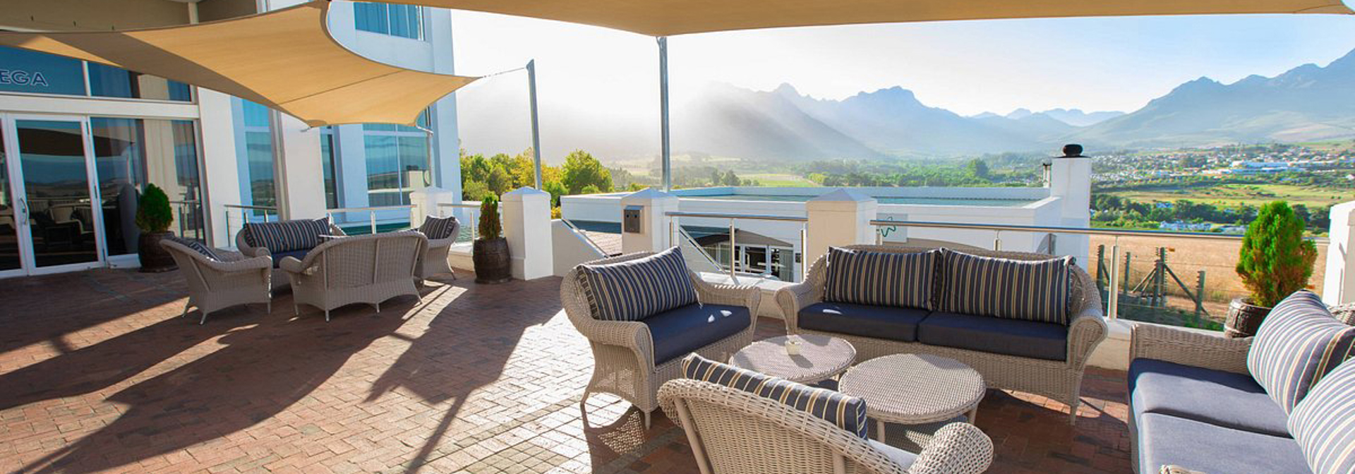 Protea Hotel Stellenbosch Terrasse 01