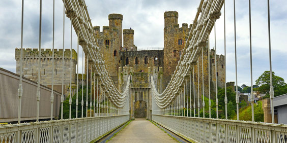 Wales Holyhead Conwy Castle 02