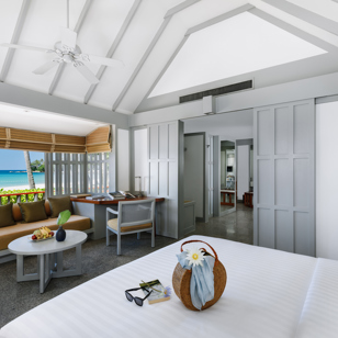 thailand - The surin_phuket_beach_suites_01