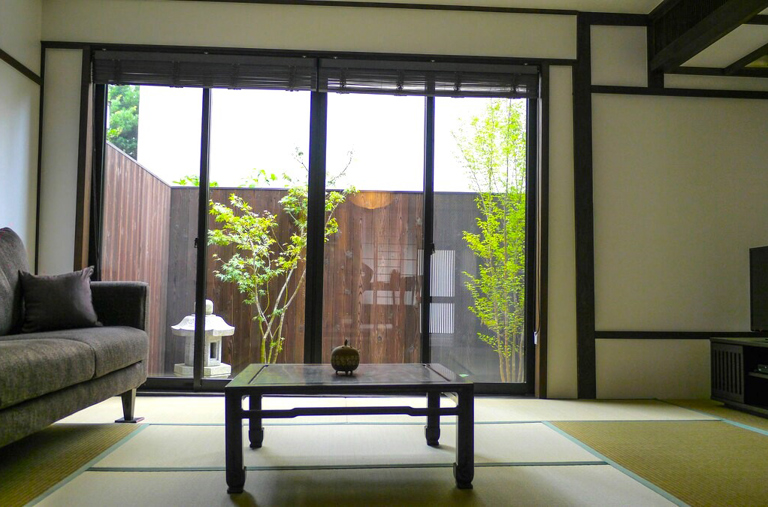 Sennichi House Stue