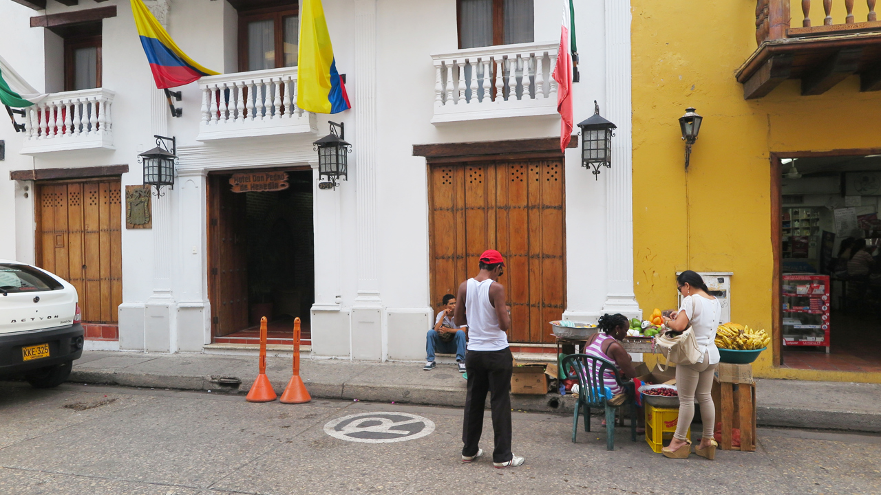 colombia - pedro-de-herdia_facade_indgang_01