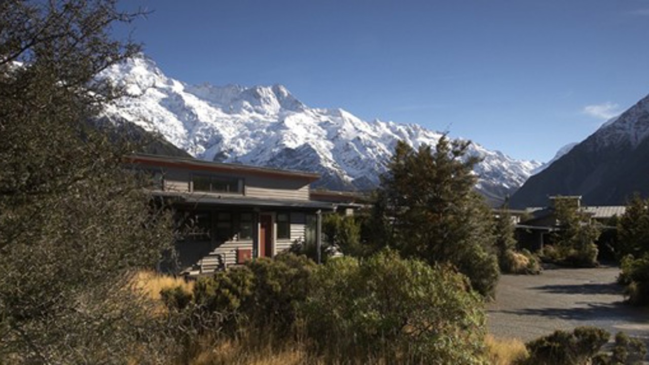 new zealand - mount cook national park - mt cook lodge_02