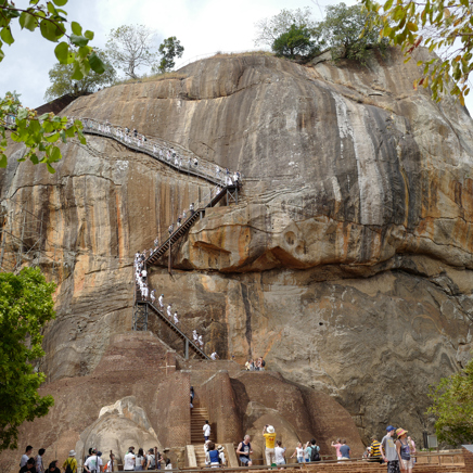 Trapperne op til toppen af Sigiriya Rock