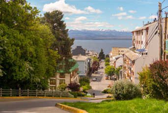 argentina - bariloche_lake crossing_city_01