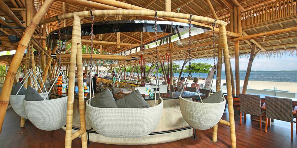 Bamboo Bar And Lounge (4)