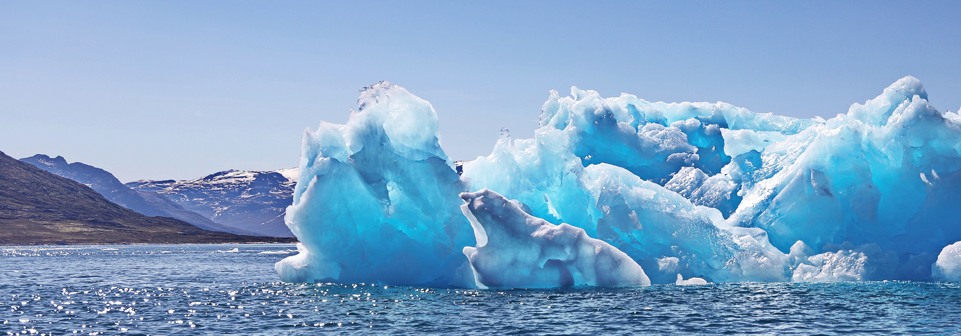 Nuuk_fjord_isbjerg_01_slider