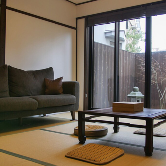 Sennichi House Stue 01