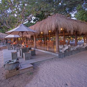 Beach Bar & Cafe 03