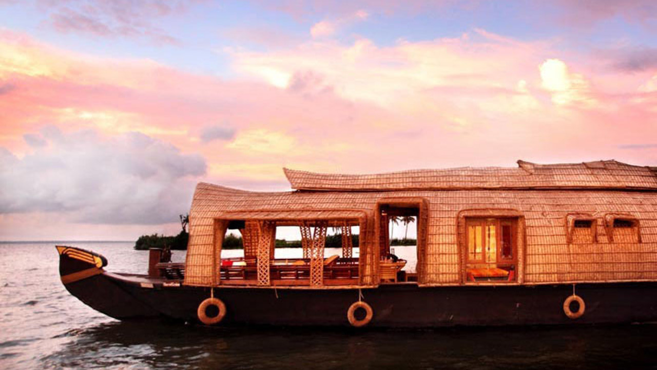 Houseboat (Riceboat) 02