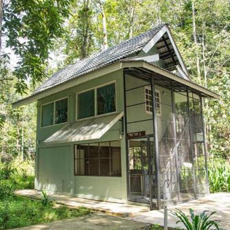 Rompin Rainforest Lodge Chalet Two Room 01