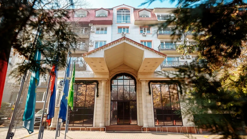 Almaty Kazzhol 13