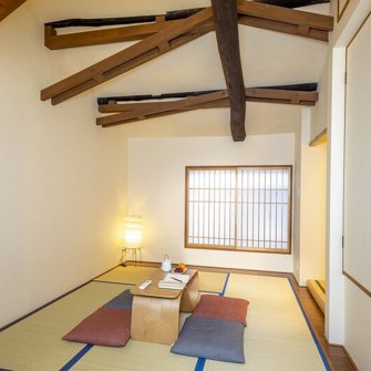 Tsukinowacho Livingroom2