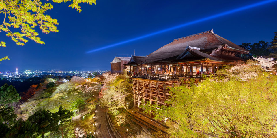 Kyoto Kiyomizu Temple At Night