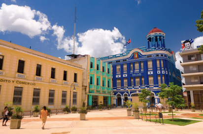 cuba - camaguey bygninger plads_01