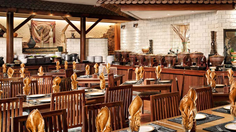 Furama Riverfront Restaurant