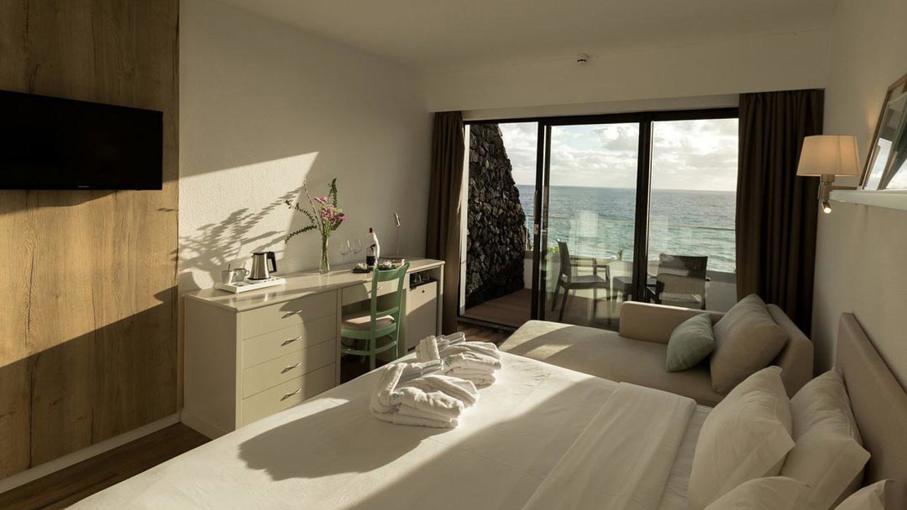 Caloura Hotel_Double room_01