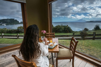 Hotel Cumbres Puerto Varas 01