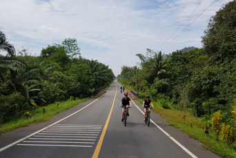 Jungle Cycling & Hot Springs 01