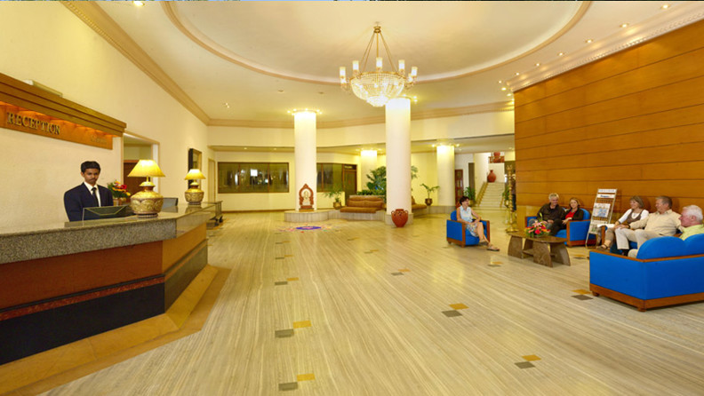 indien - Tanjore - thanjavur sangam resort_lobby