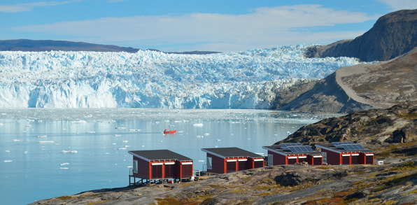 Glacier Lodge Eqi_Comfort Deluxe Hut_02