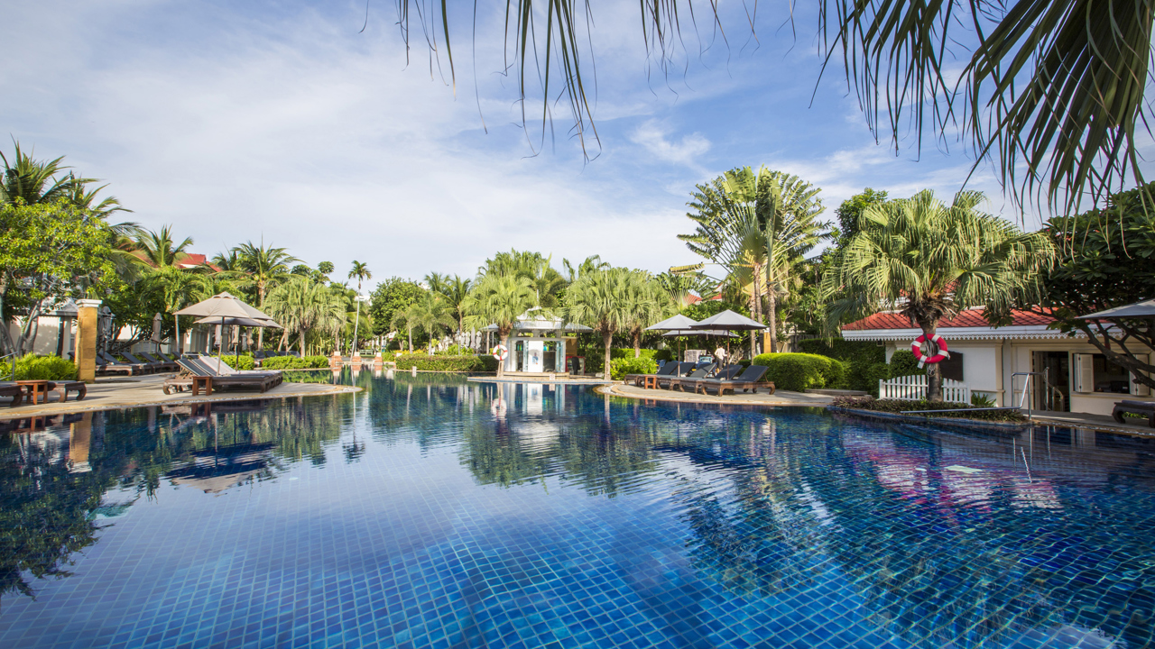 thailand - wora bura_pool_07