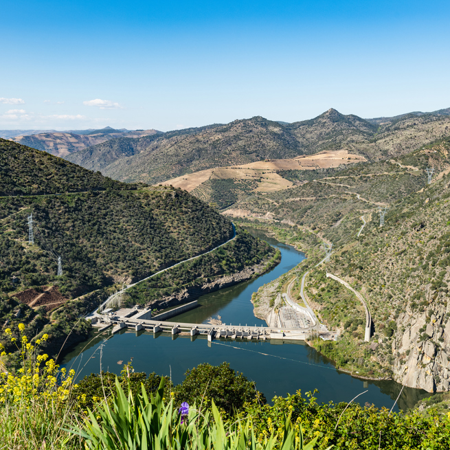 Valeira Dam Landskab Shutterstock 1382535356