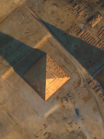Egypten Giza Pyramider 2033919827