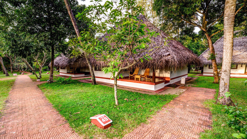 Marari Beach Resort Alleppey Villa 01