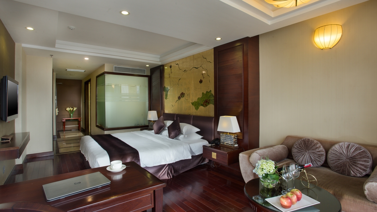 Luxury Suite Terrace 2