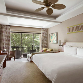 Shangri La Rasa Ria Room