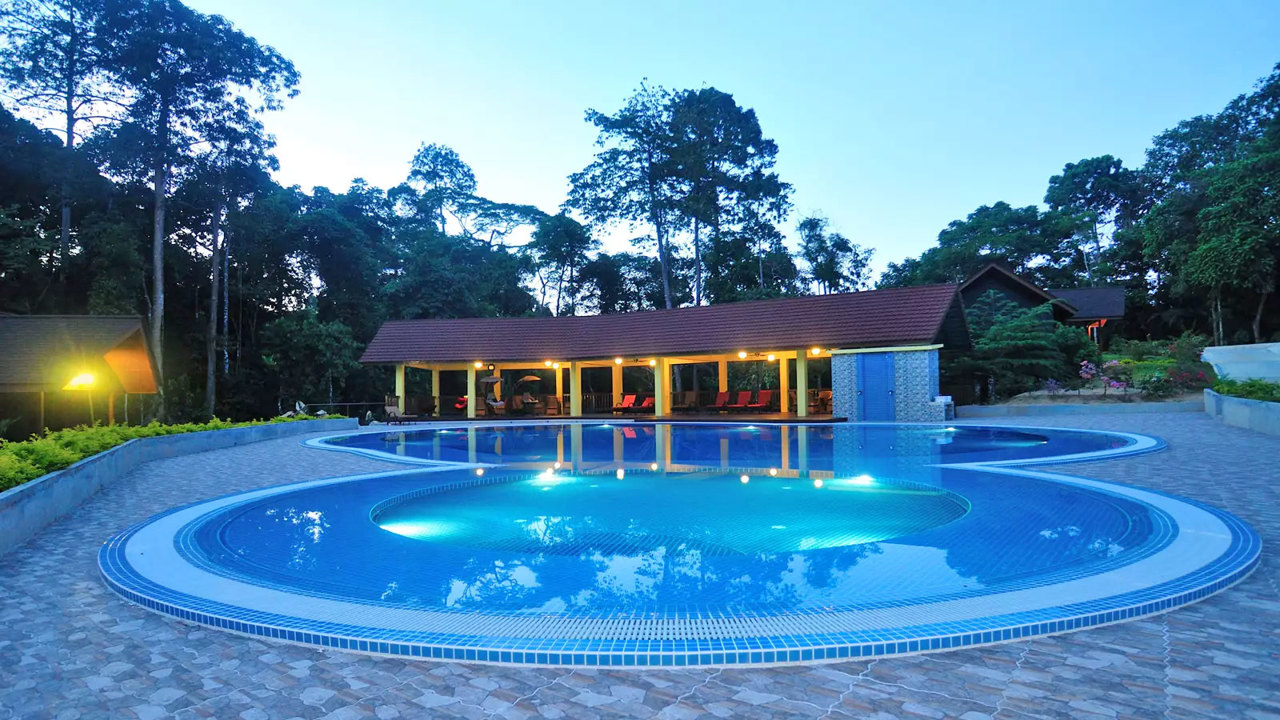 Xl Borneo My Nature Resort Pool Evening