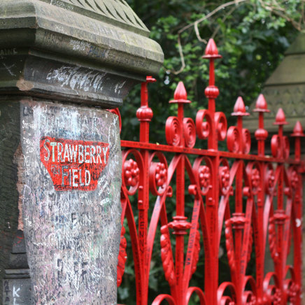 Liverpool og den ikoniske låge ved Strawberry Field