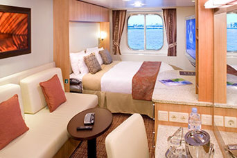 celebrity reflection_kahyt_oceanview stateroom_01