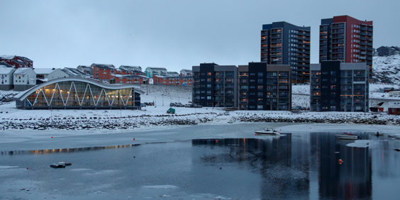 Nuuk Højhuse Vinter 2093887717