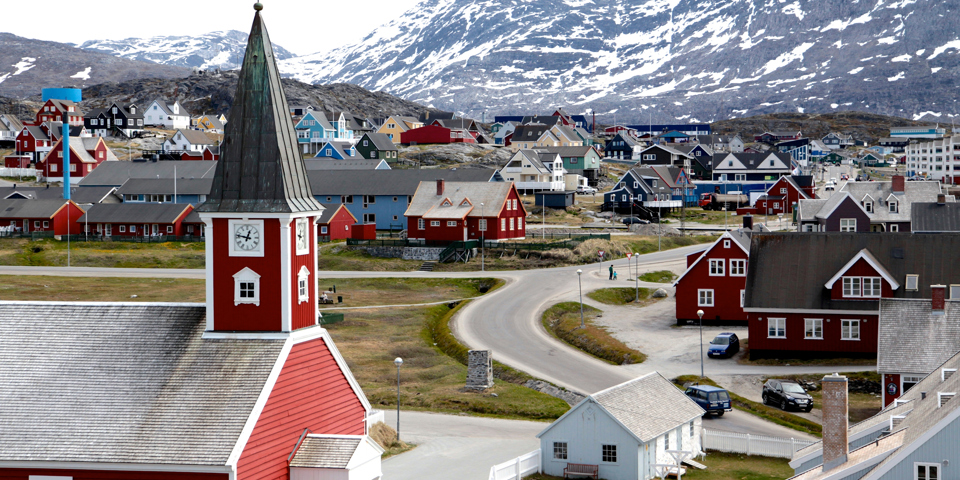 Nuuk_kirke_02