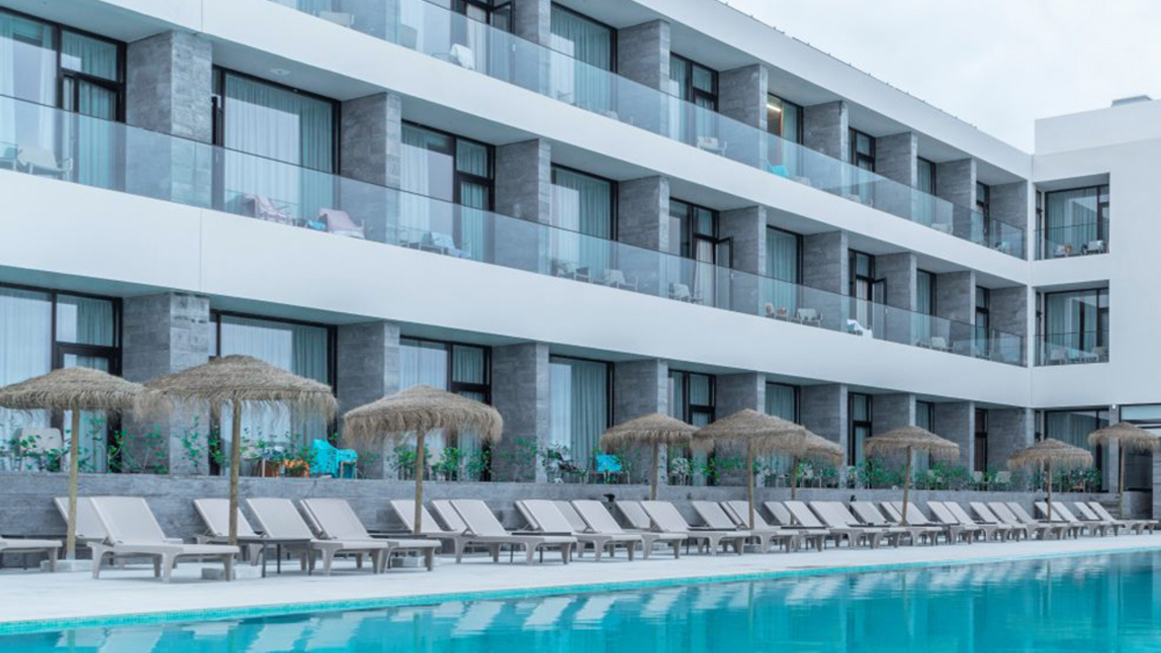 Hotel Verde Mar_pool_02