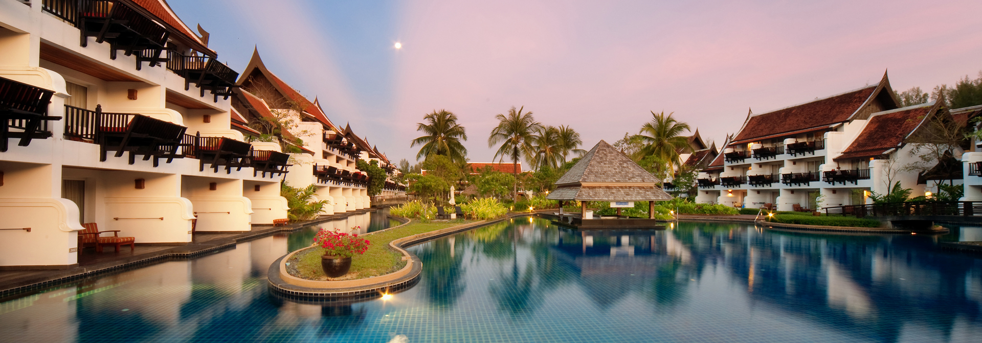 JW Marriott Khao Lak Resort & Spa | Moderne strandhotel. Læs her!