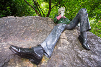 Statue af Oscar Wilde