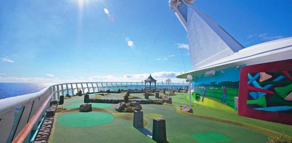 royal caribbean_mariner of the seas_aktivitet_minigolf_01